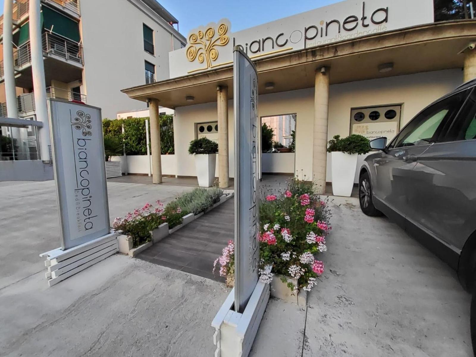 B&B Biancopineta - San Salvo Marina Екстер'єр фото