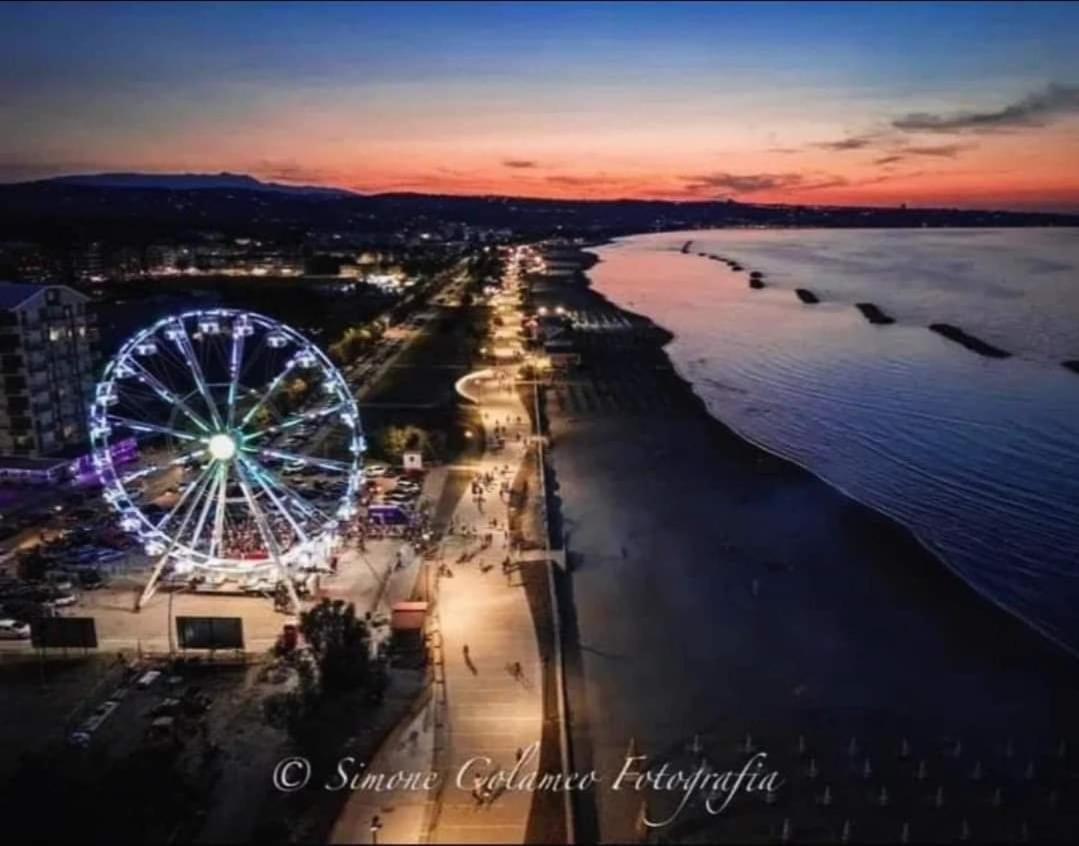B&B Biancopineta - San Salvo Marina Екстер'єр фото